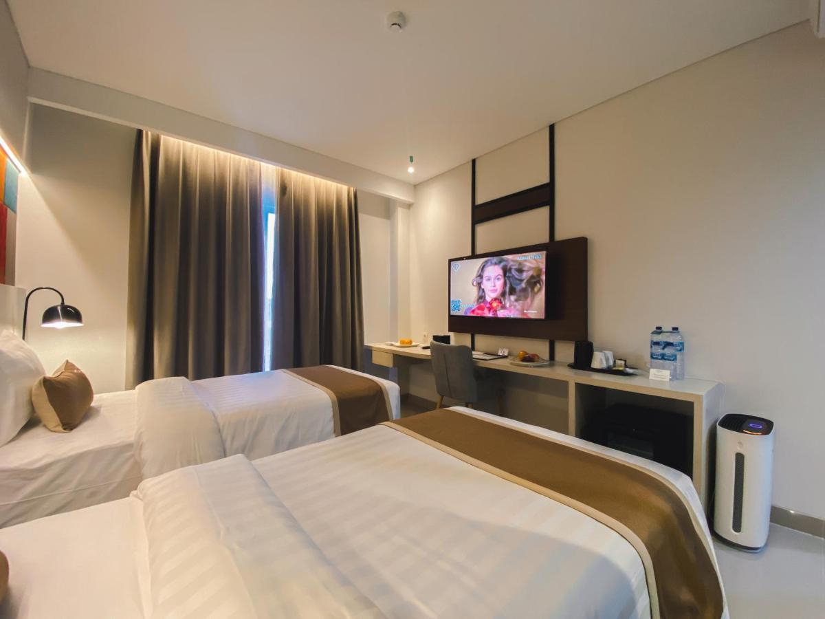 Patra Dumai Hotel Exterior foto